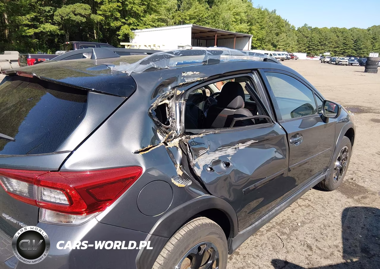 2022 Subaru Crosstrek Premium VIN:JF2GTAECXN8282057 - 6