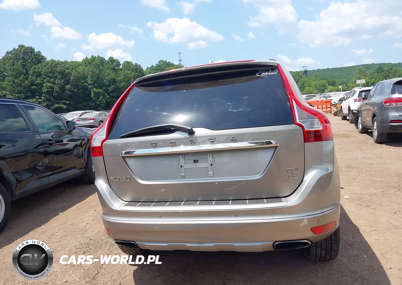 2016 Volvo Xc60 T5 Premier VIN:YV4612RK9G2848820 - 16