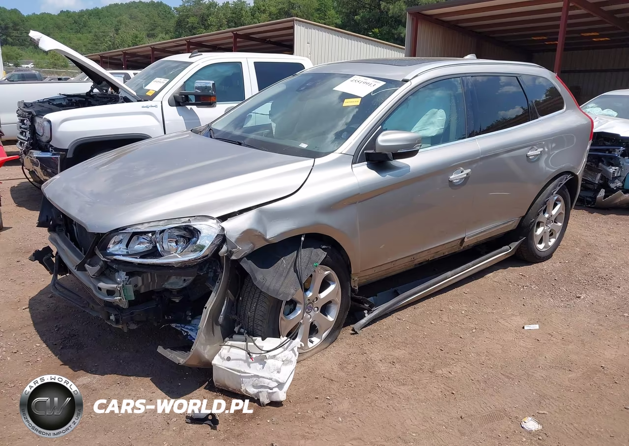 2016 Volvo Xc60 T5 Premier VIN:YV4612RK9G2848820 - 2