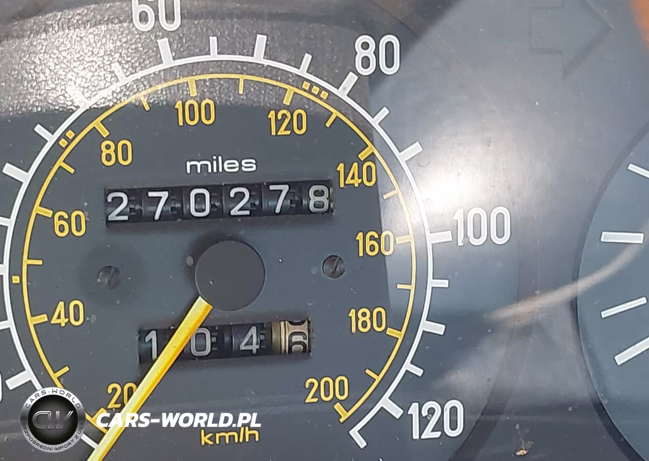 1985 Mercedes-Benz 300 Dt VIN:WDBAB33C9FA198052 - 15