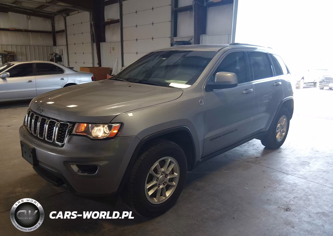 2019 Jeep Grand Cherokee Laredo E 4X4 VIN:1C4RJFAG0KC836914 - 2