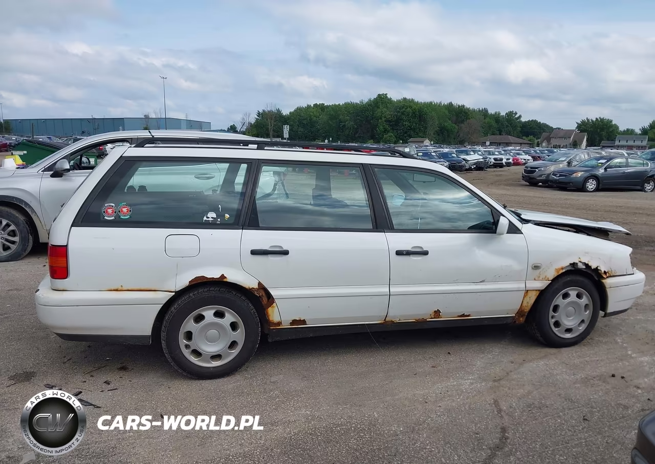 1996 Volkswagen Passat Tdi VIN:WVWHG83A2TE248677 - 13