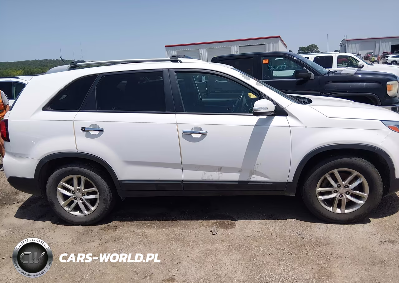 2014 Kia Sorento Lx VIN:5XYKT3A66EG530611 - 13