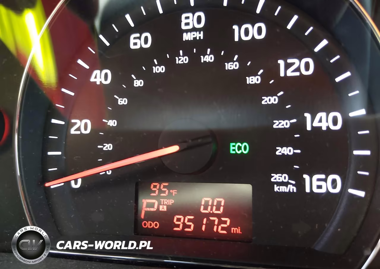 2014 Kia Sorento Lx VIN:5XYKT3A66EG530611 - 15