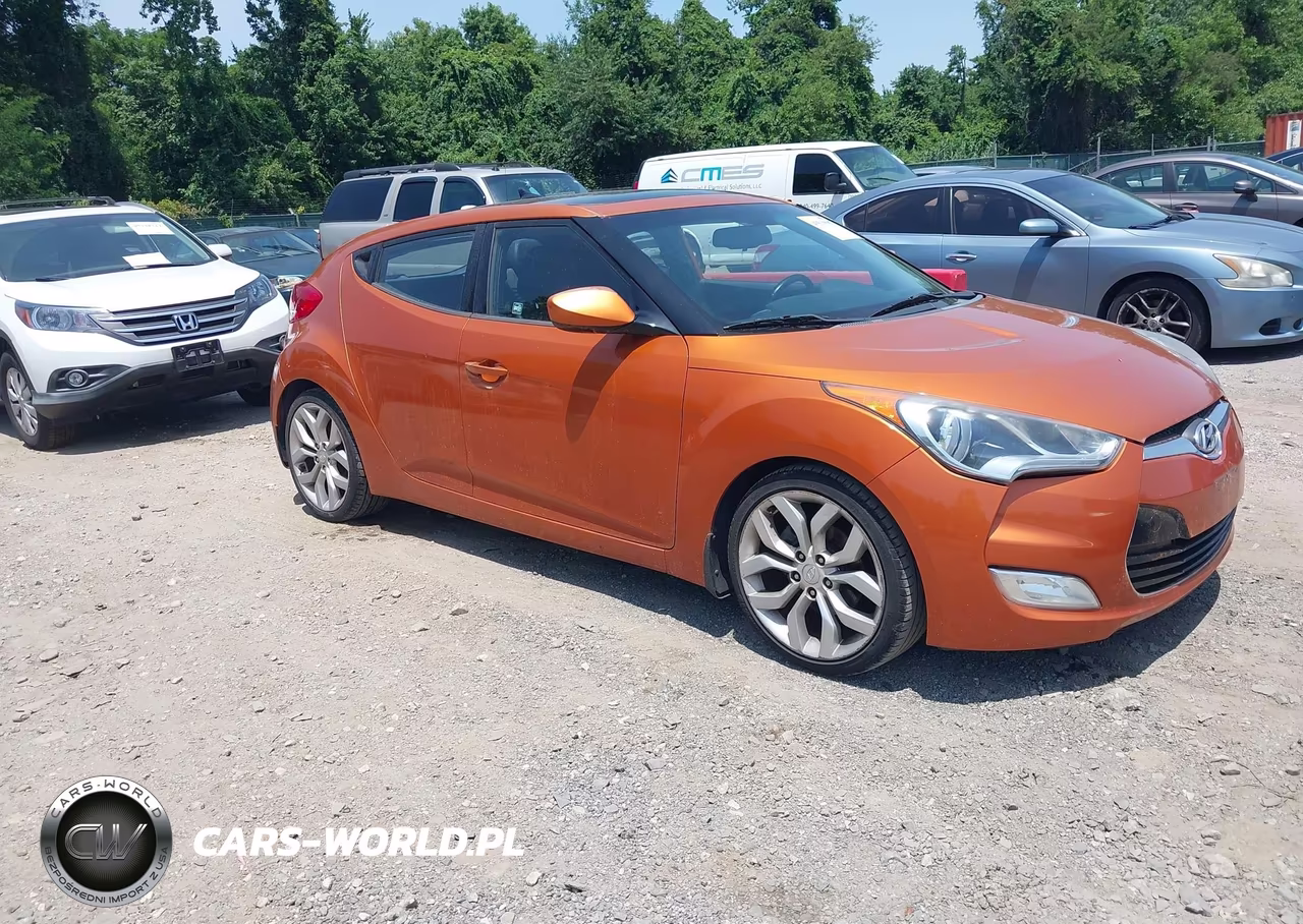 2012 Hyundai Veloster Base W-Black