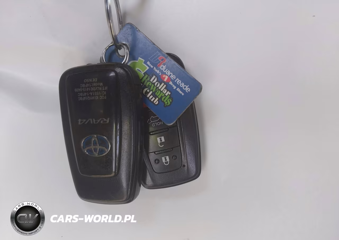 2019 Toyota Rav4 Hybrid Xle VIN:JTMRWRFV7KD012302 - 11