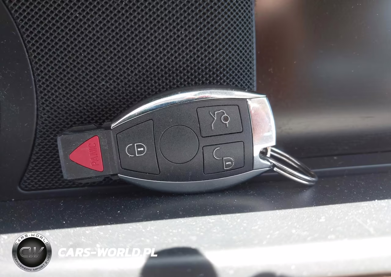 2012 Mercedes-Benz C 250 Sport VIN:WDDGF4HBXCR193421 - 11