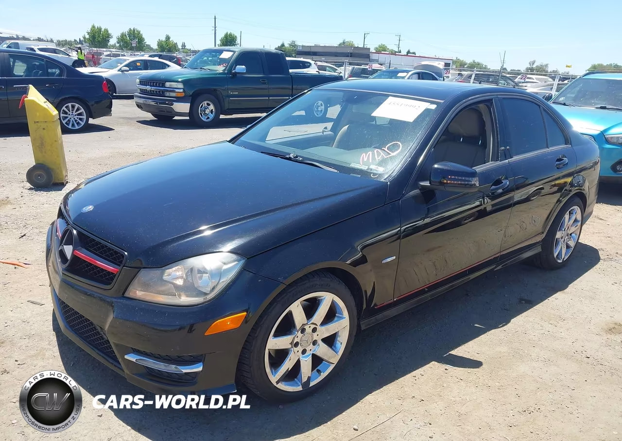 2012 Mercedes-Benz C 250 Sport VIN:WDDGF4HBXCR193421 - 2
