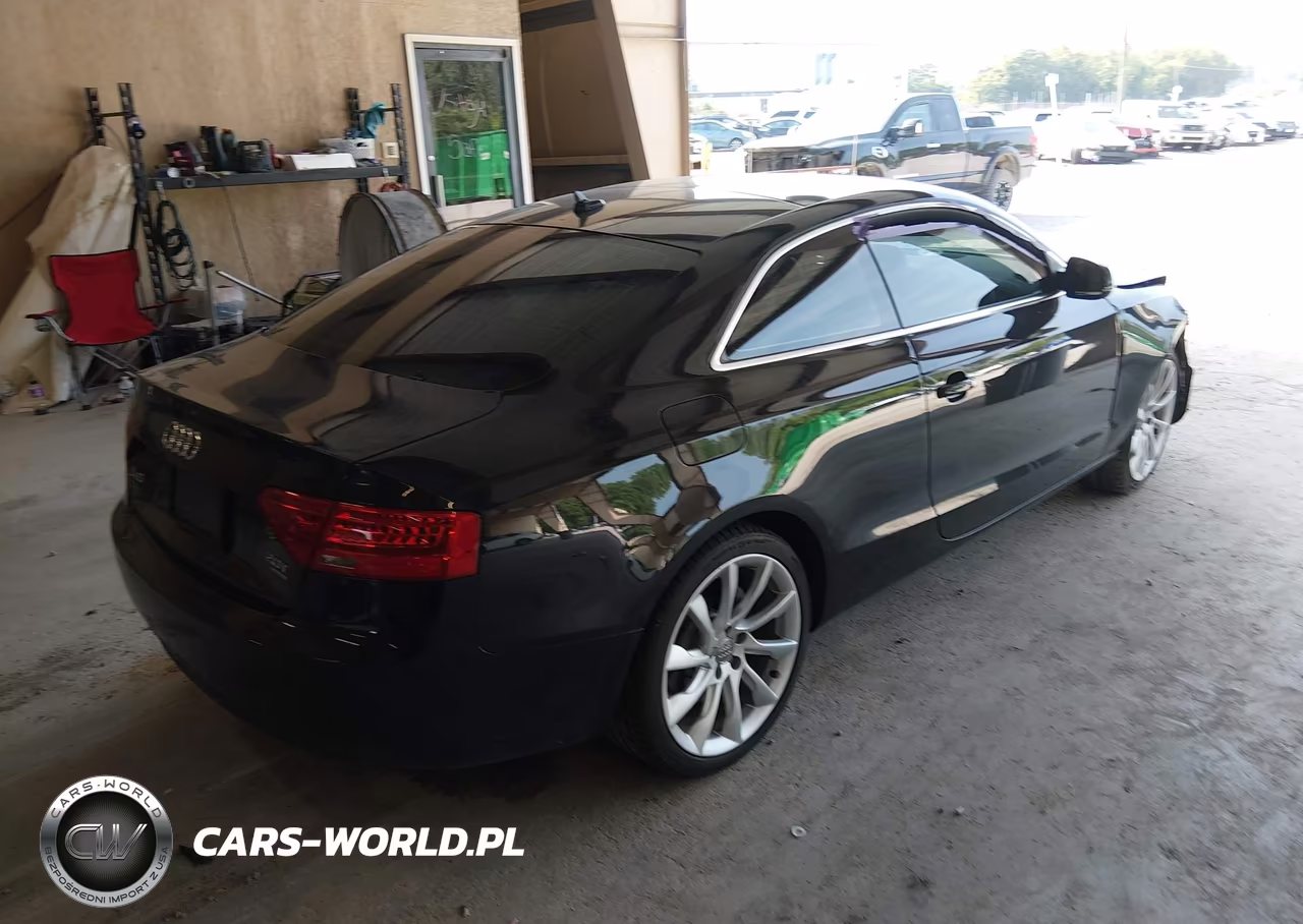 2013 Audi A5 2.0T Premium VIN:WAULFAFR7DA057400 - 4
