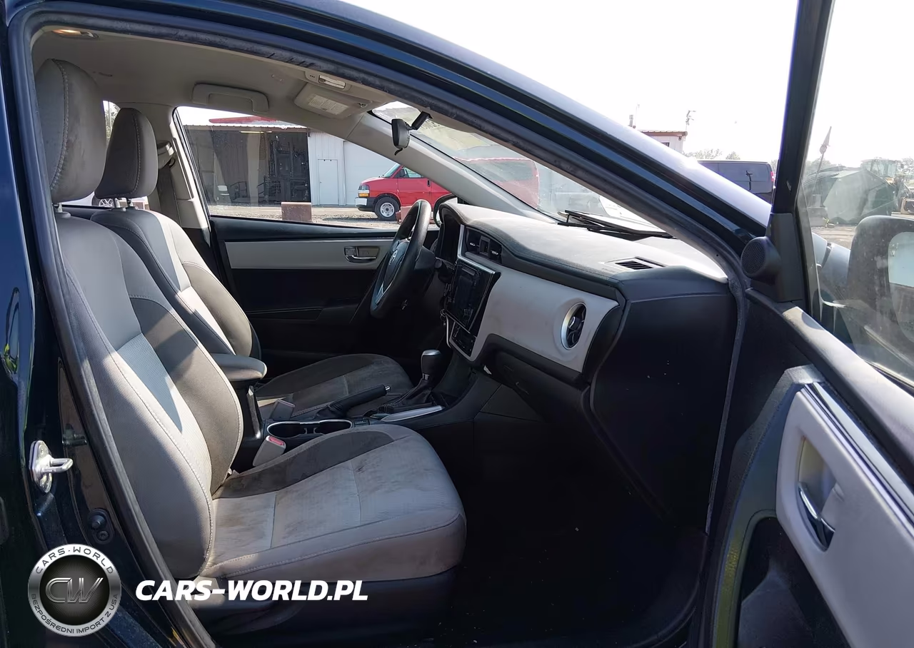 2019 Toyota Corolla Le VIN:2T1BURHE3KC213129 - 5