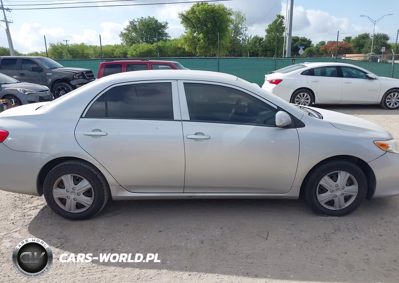 2013 Toyota Corolla L VIN:JTDBU4EE4DJ115032 - 12