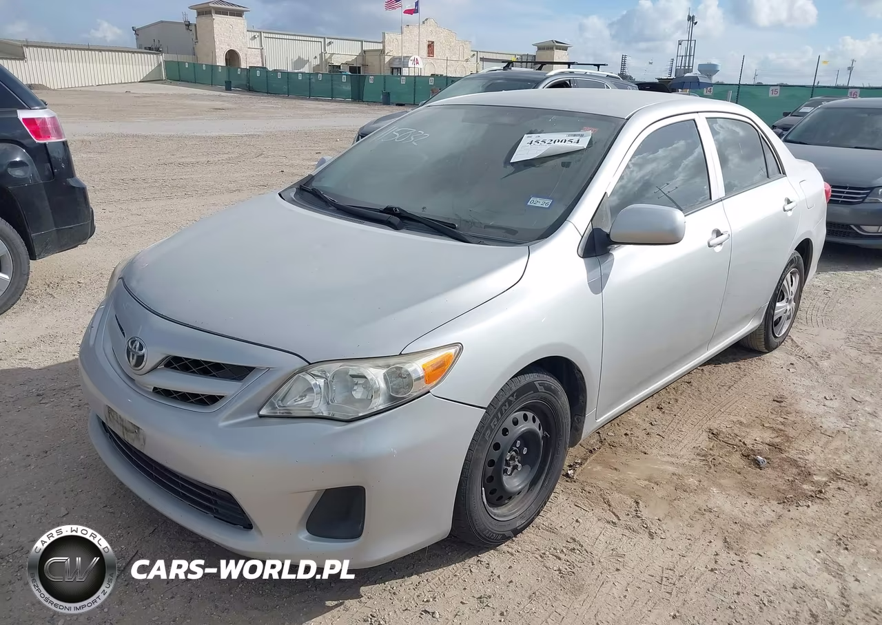 2013 Toyota Corolla L VIN:JTDBU4EE4DJ115032 - 2
