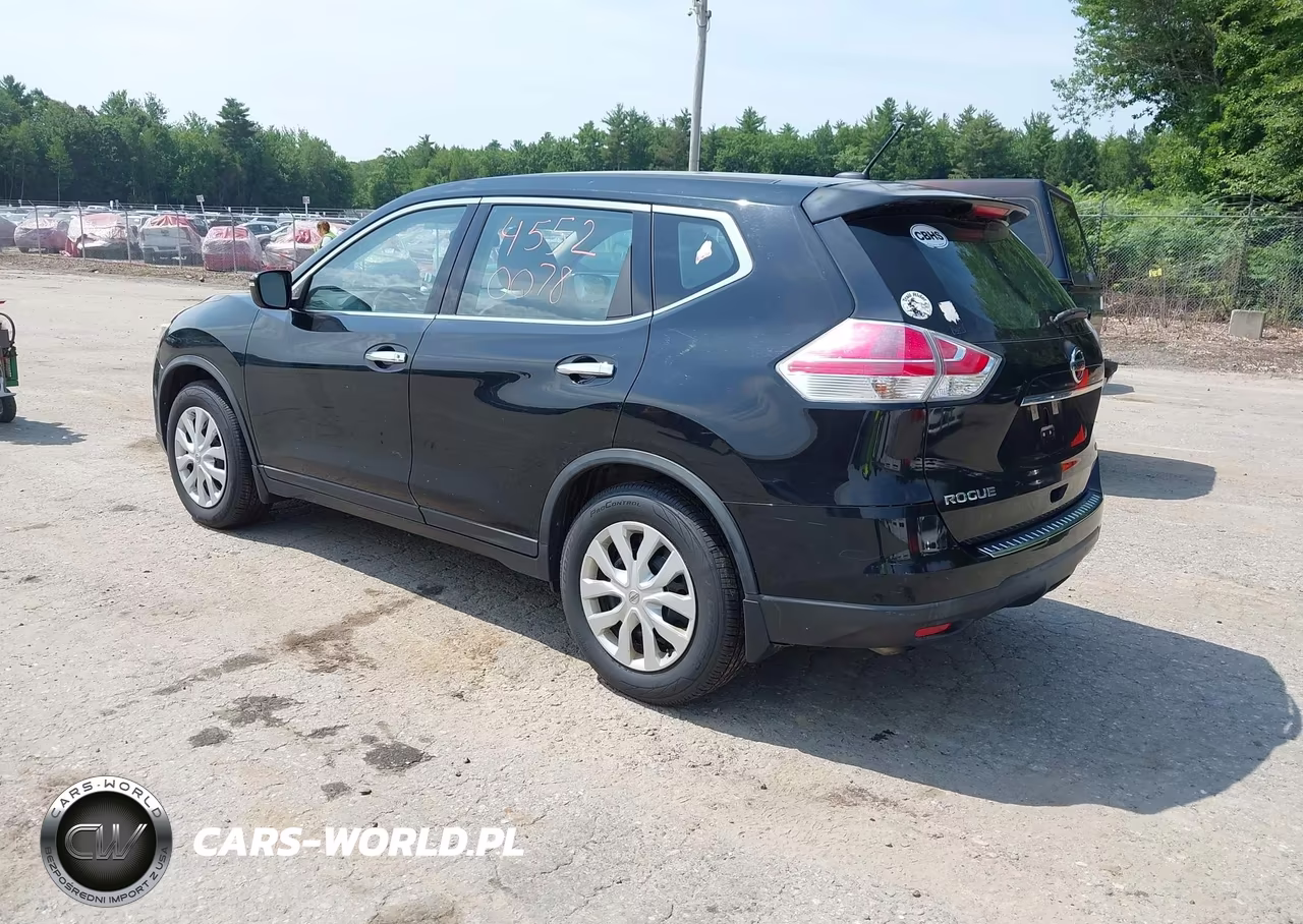 2015 Nissan Rogue S VIN:KNMAT2MV7FP550115 - 3
