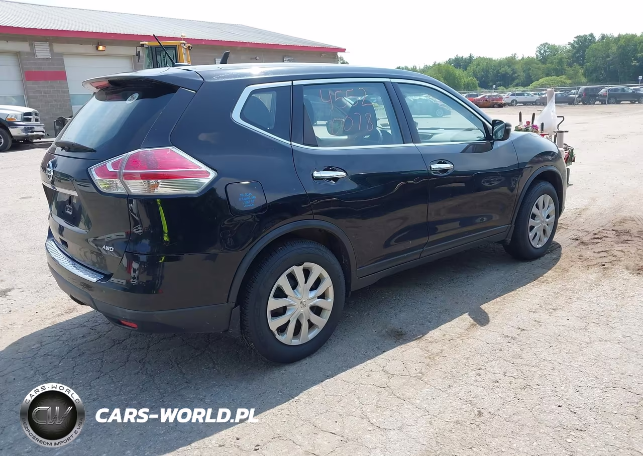 2015 Nissan Rogue S VIN:KNMAT2MV7FP550115 - 4