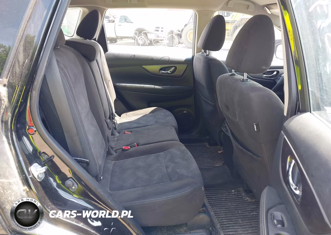 2015 Nissan Rogue S VIN:KNMAT2MV7FP550115 - 8