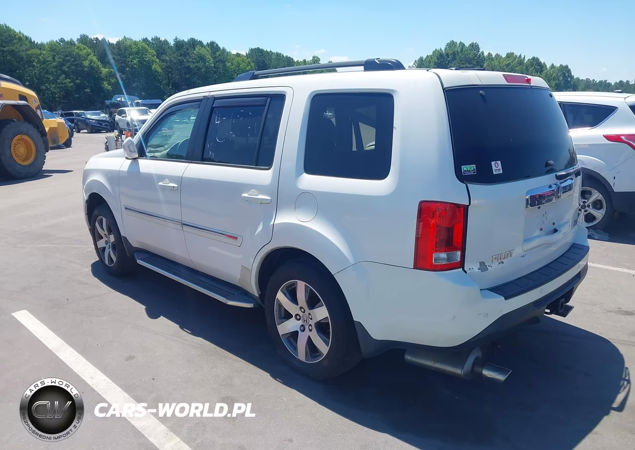 2013 Honda Pilot Touring VIN:5FNYF4H9XDB049242 - 3