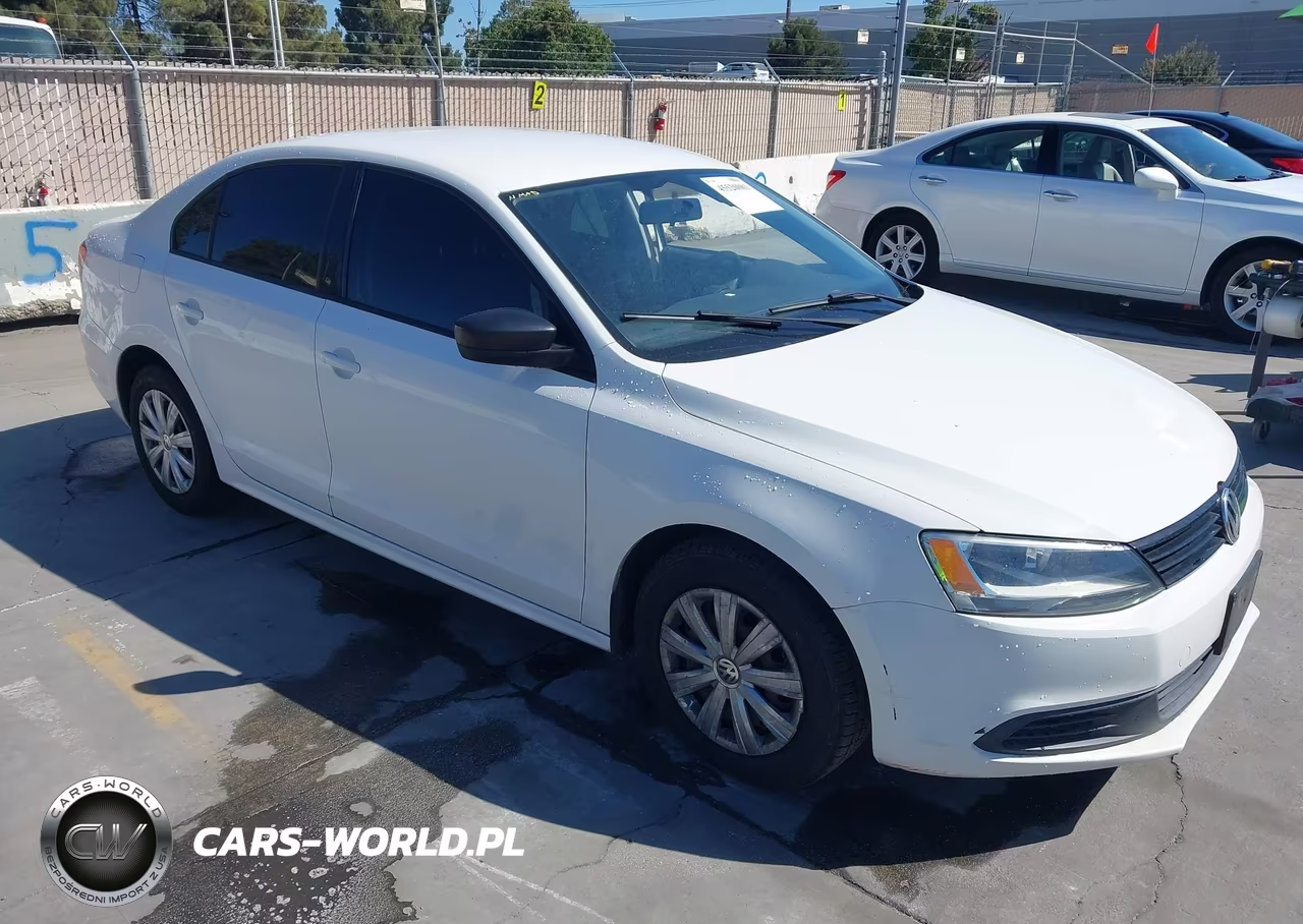 2013 Volkswagen Jetta 2.0L S – zdjęcie 1 z 11