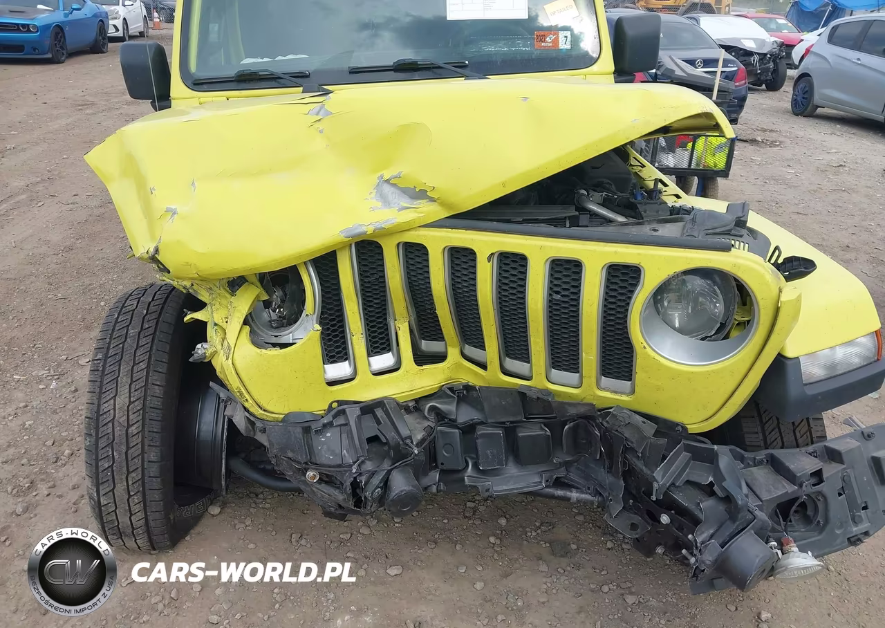 2023 Jeep Wrangler 4-Door Sahara 4X4 VIN:1C4HJXEN0PW702646 - 6