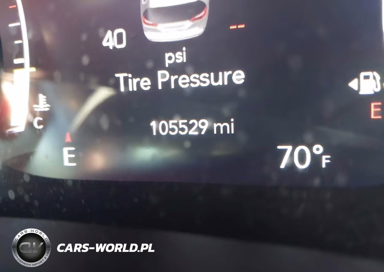 2017 Chrysler Pacifica Touring-L Plus VIN:2C4RC1EG8HR659343 - 15