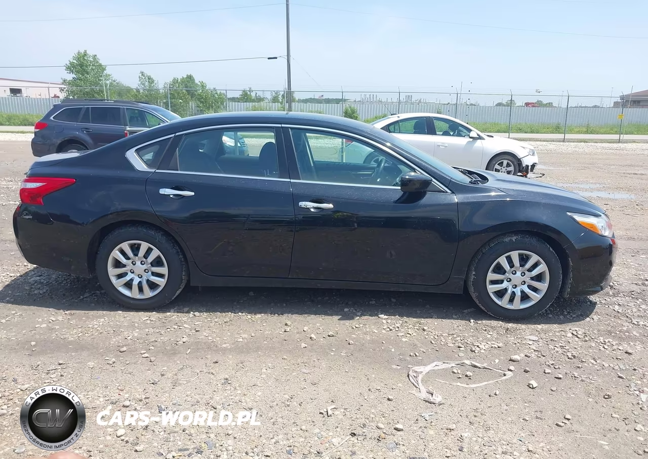 2017 Nissan Altima 2.5 S VIN:1N4AL3AP3HN303089 - 13