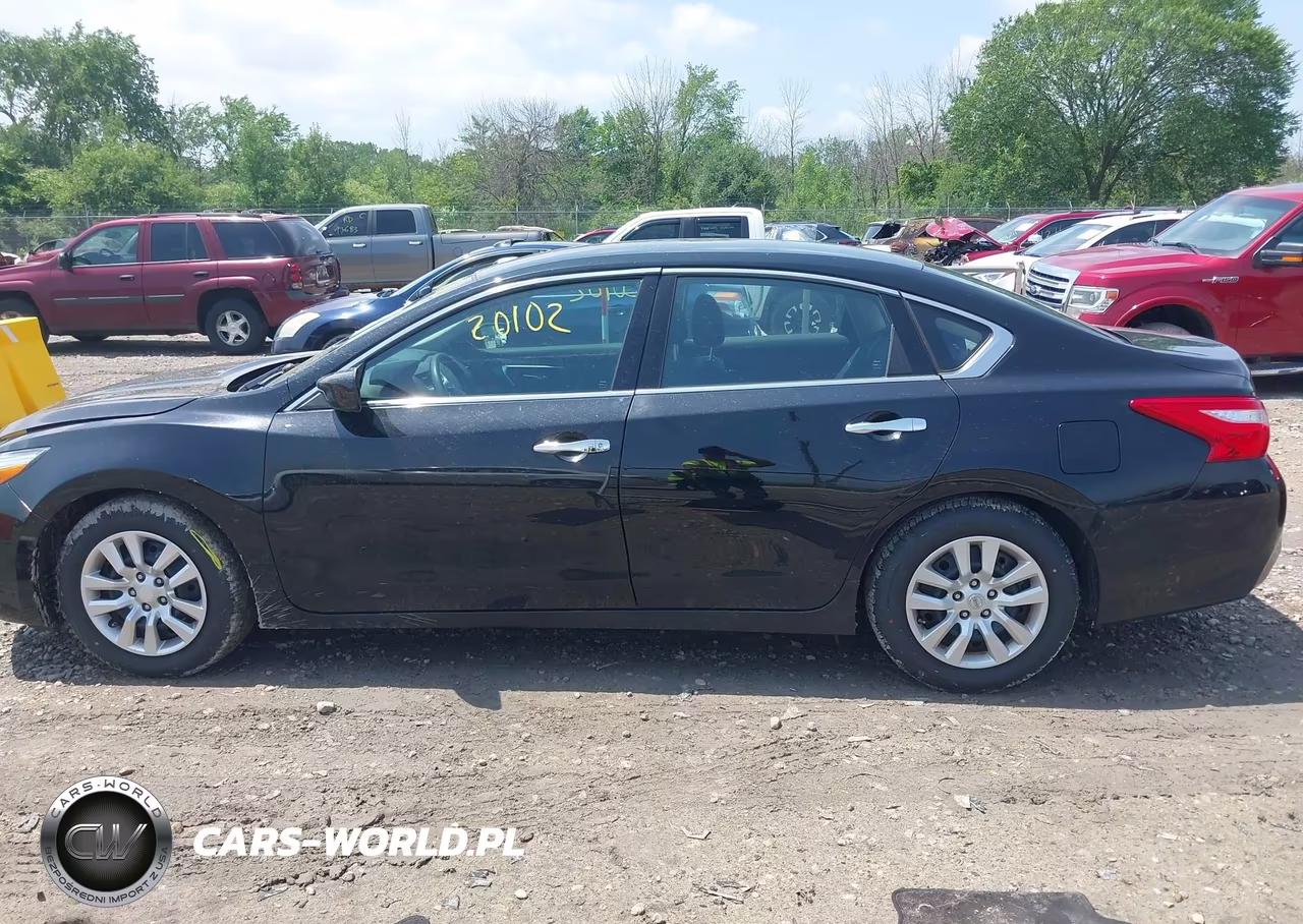 2017 Nissan Altima 2.5 S VIN:1N4AL3AP3HN303089 - 14