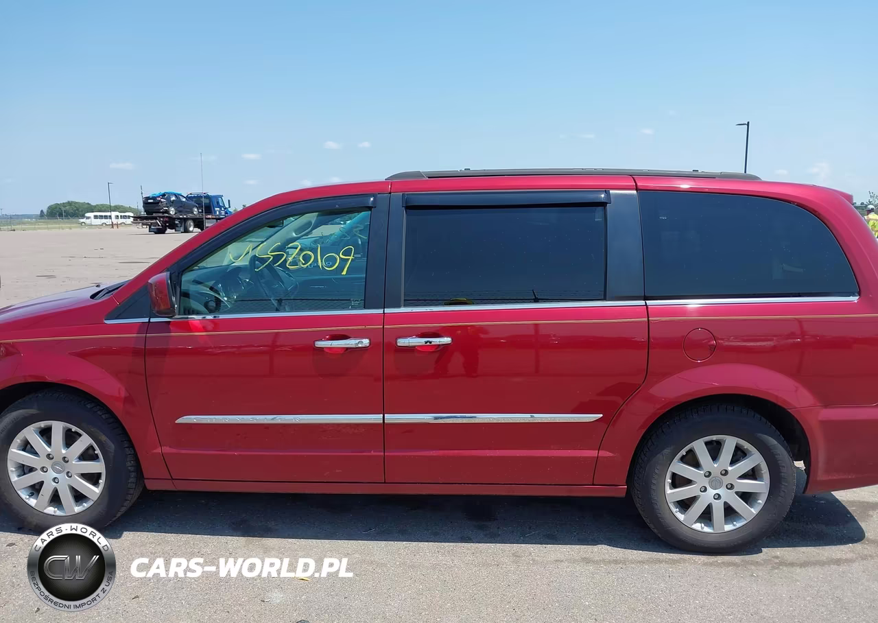 2016 Chrysler Town & Country Touring VIN:2C4RC1BG4GR167007 - 15