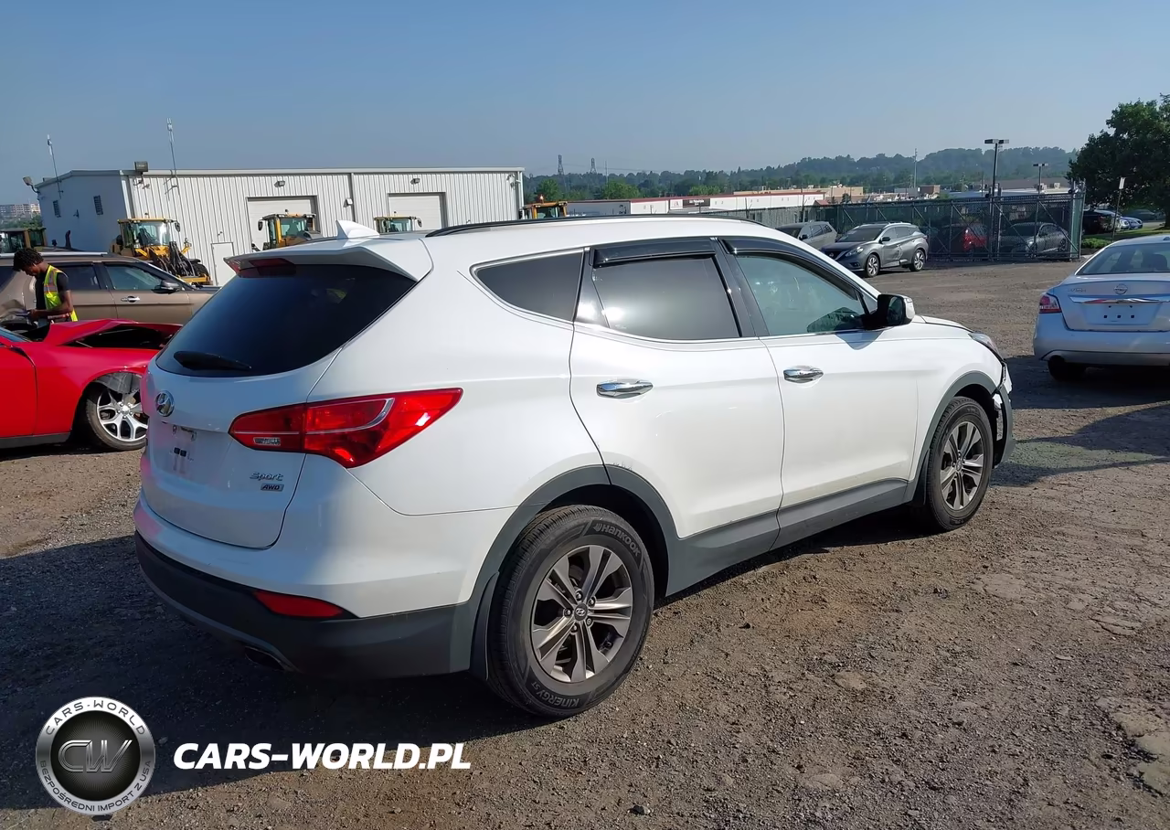 2015 Hyundai Santa Fe Sport 2.4L VIN:5XYZUDLB2FG265439 - 4