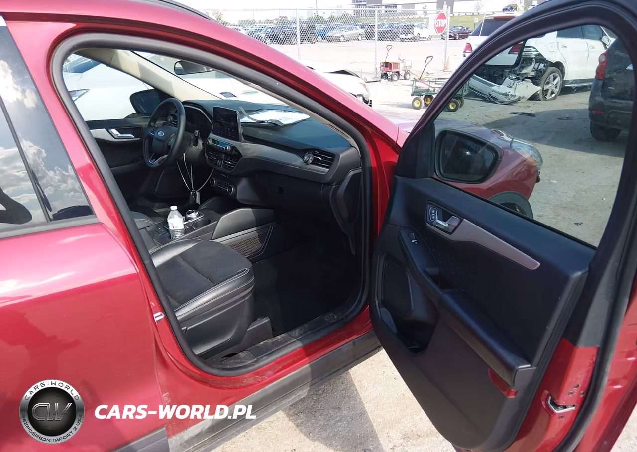 2020 Ford Escape Sel VIN:1FMCU0H62LUB65552 - 5