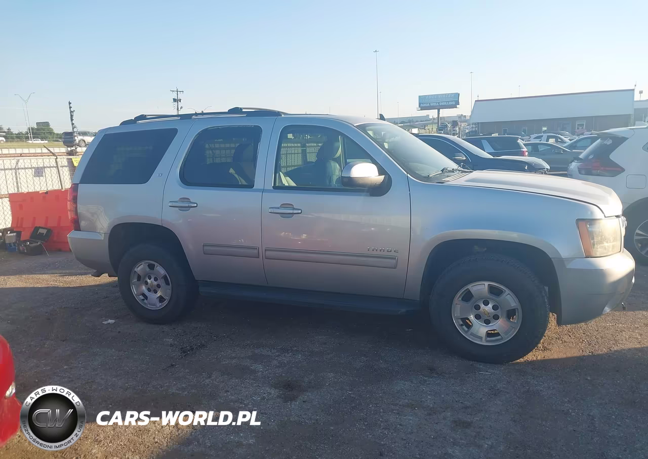 2011 Chevrolet Tahoe Lt VIN:1GNSKBE07BR154749 - 12