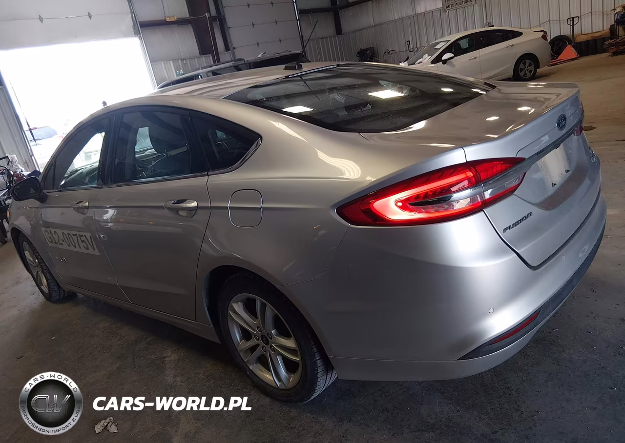2018 Ford Fusion Hybrid Se VIN:3FA6P0LU0JR243464 - 17