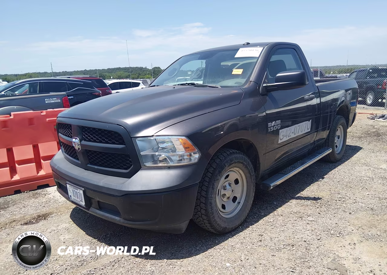 2017 Ram 1500 Tradesman 4X2 6'4 Box VIN:3C6JR6AG2HG708189 - 2
