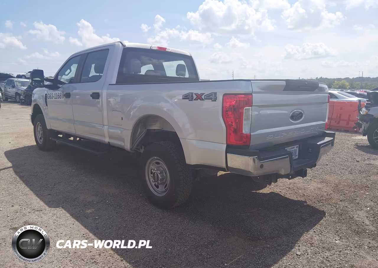 2018 Ford F-250 King Ranch-Lariat-Platinum-Xl-Xlt VIN:1FT7W2B65JEC83817 - 3