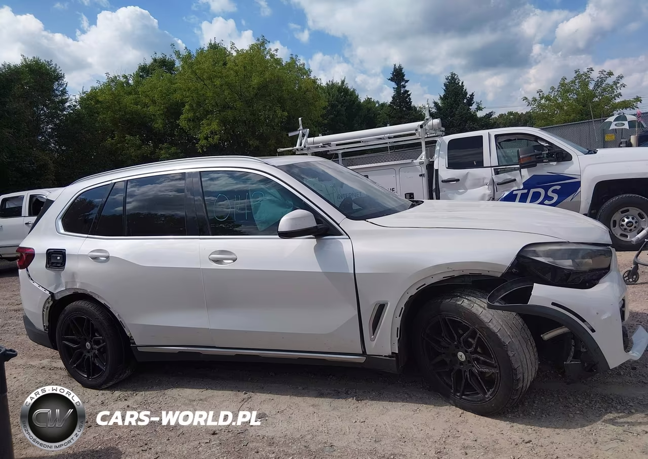 2019 BMW X5 xDrive40I VIN:5UXCR6C51KLL00899 - 13