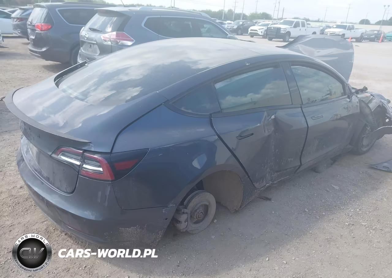 2021 Tesla Model 3 Long Range Dual Motor All-Wheel Drive VIN:5YJ3E1EB1MF849060 - 4