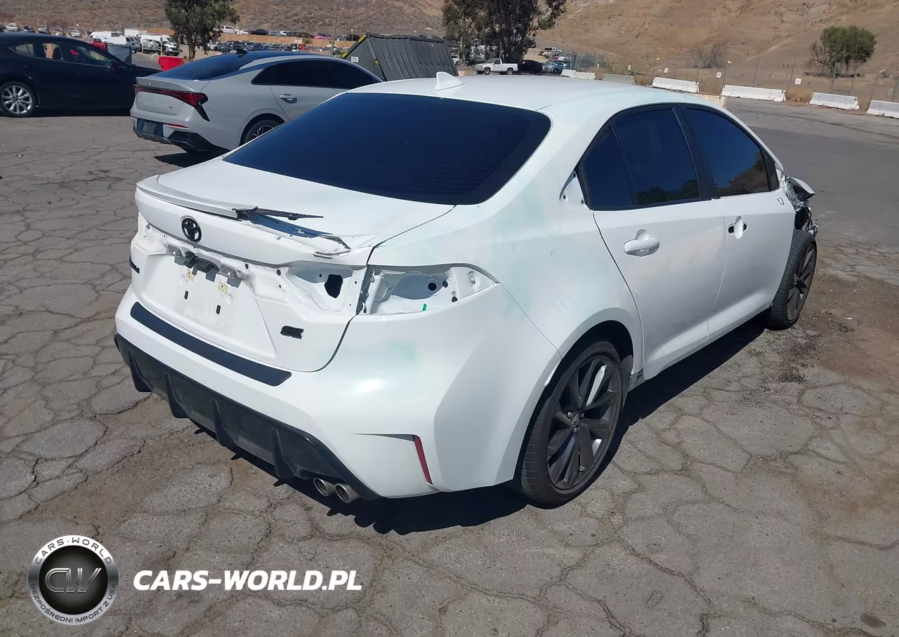 2025 Toyota Corolla Se VIN:5YFS4MCE9SP251460 - 4