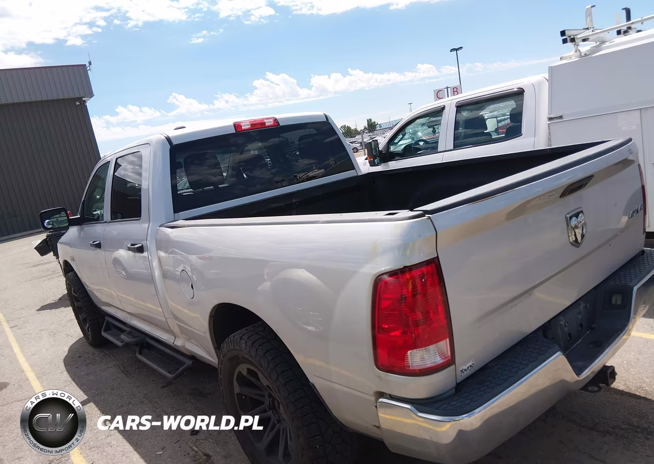 2016 Ram 1500 Tradesman VIN:1C6RR7ST7GS337459 - 3