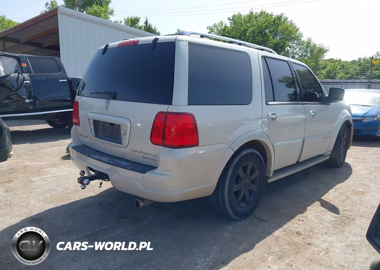 2006 Lincoln Navigator Luxury-Ultimate VIN:5LMFU27566LJ21613 - 4