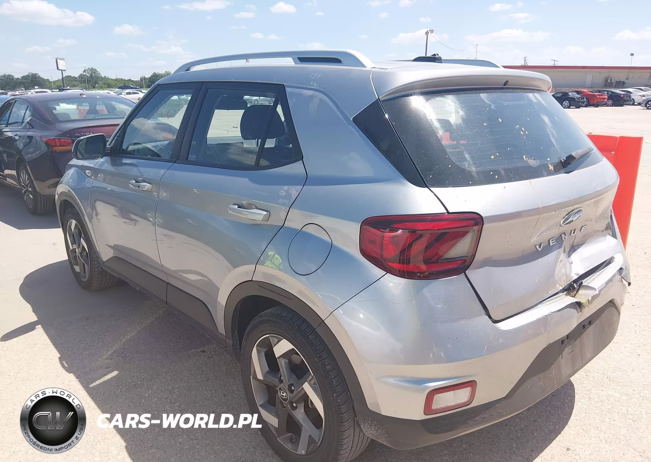 2025 Hyundai Venue Sel VIN:KMHRC8A36SU353999 - 3