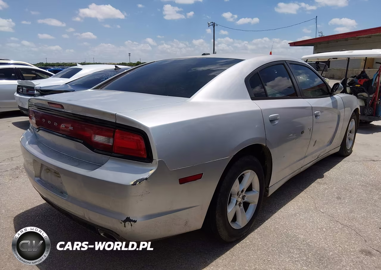 2012 Dodge Charger Se VIN:2C3CDXBG7CH300370 - 4