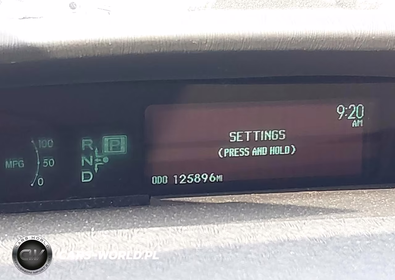 2011 Toyota Prius Two VIN:JTDKN3DU2B1402186 - 16