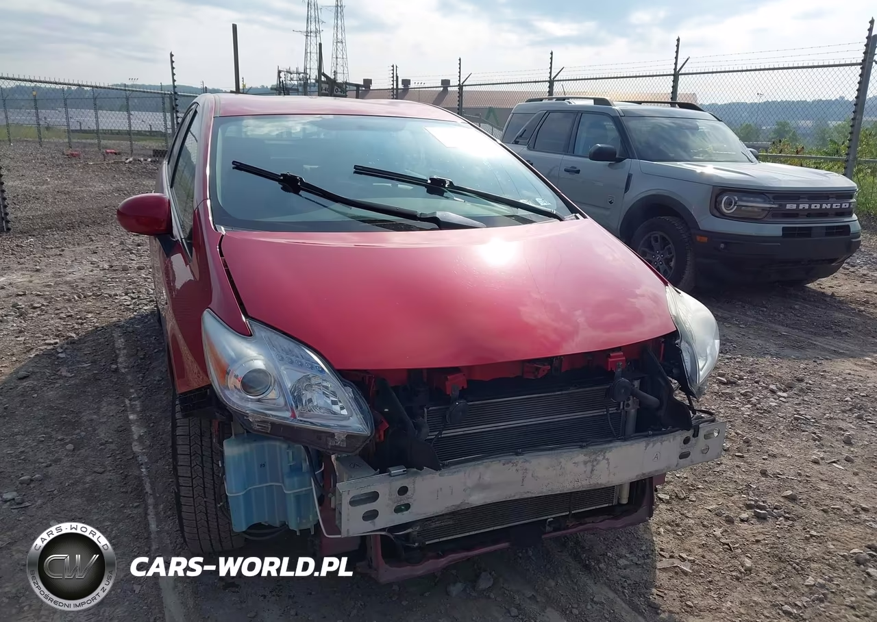 2011 Toyota Prius Two VIN:JTDKN3DU2B1402186 - 6