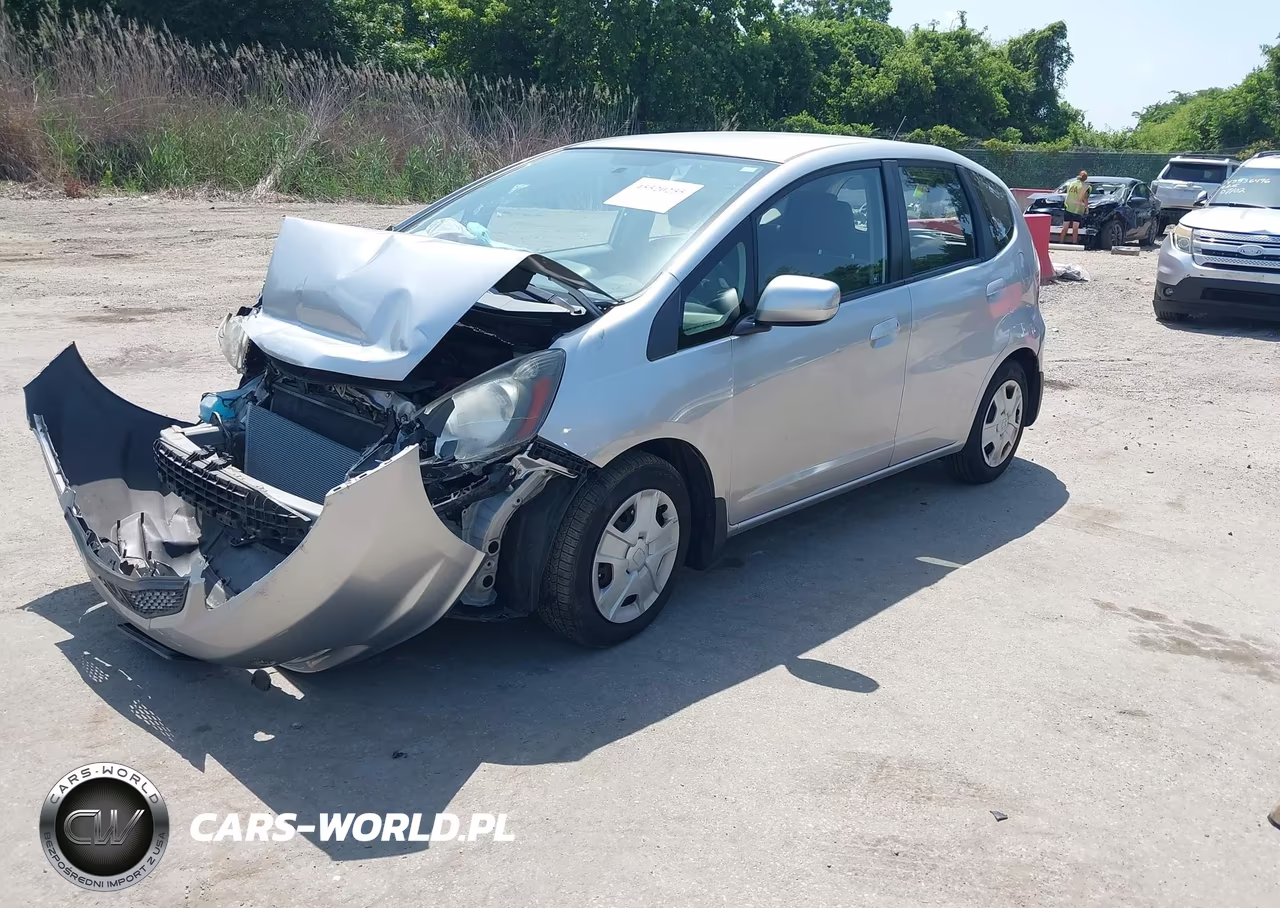 2013 Honda Fit VIN:JHMGE8H34DC052795 - 2