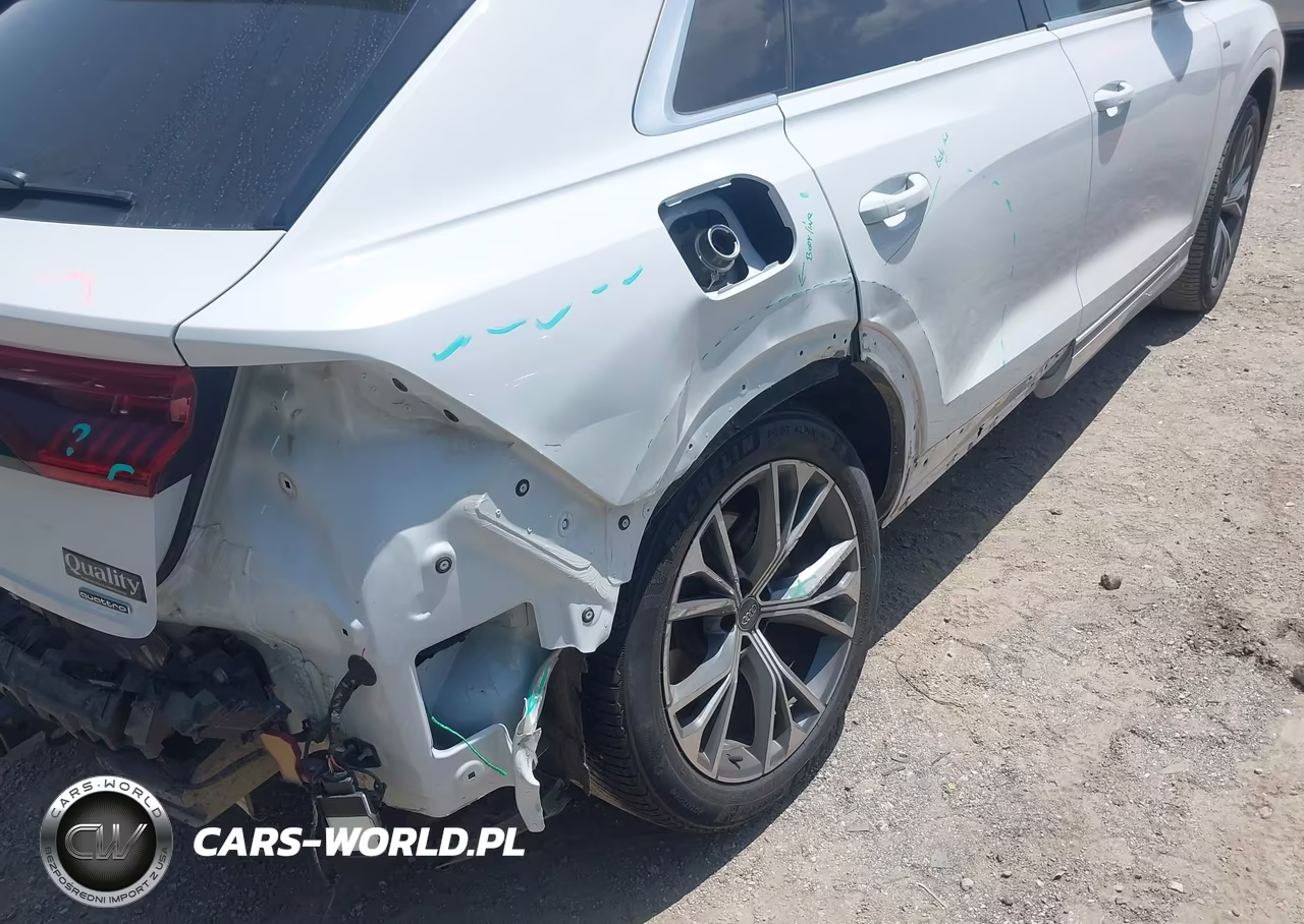 2020 Audi Q8 Prestige 55 Tfsi Quattro Tiptronic VIN:WA1FVAF16LD000402 - 18