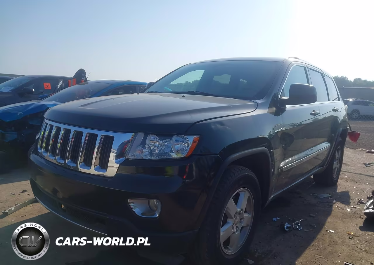 JEEP GRAND CHER VIN:1J4RR4GG4BC540423 - 2