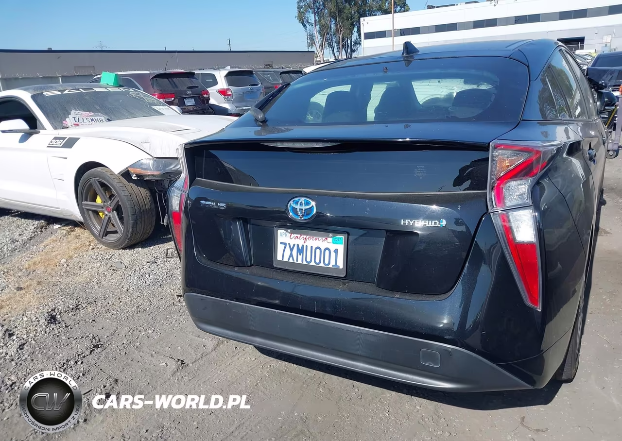 2017 Toyota Prius Two VIN:JTDKBRFU1H3553266 - 16