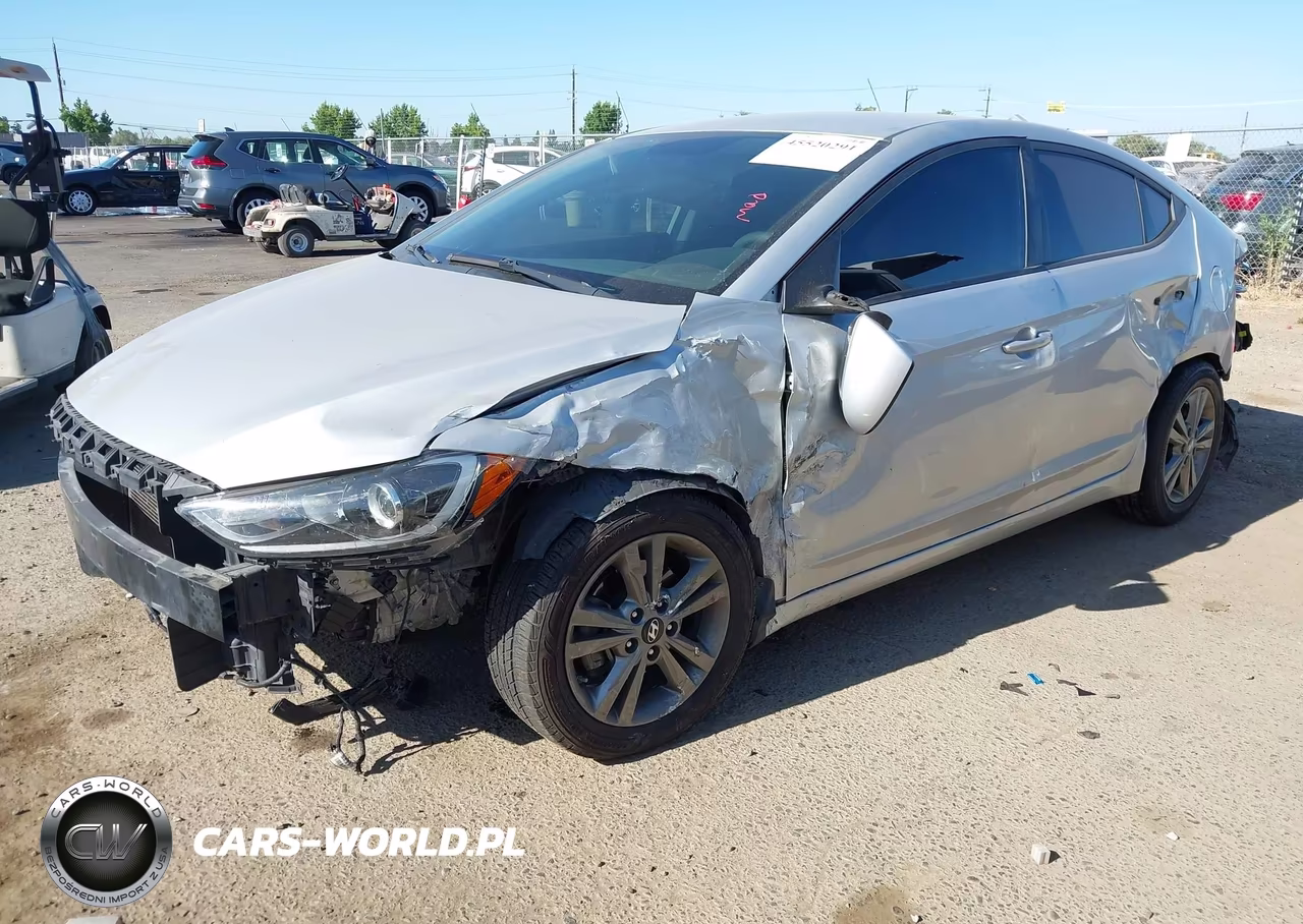 2018 Hyundai Elantra Sel VIN:5NPD84LF3JH223896 - 2