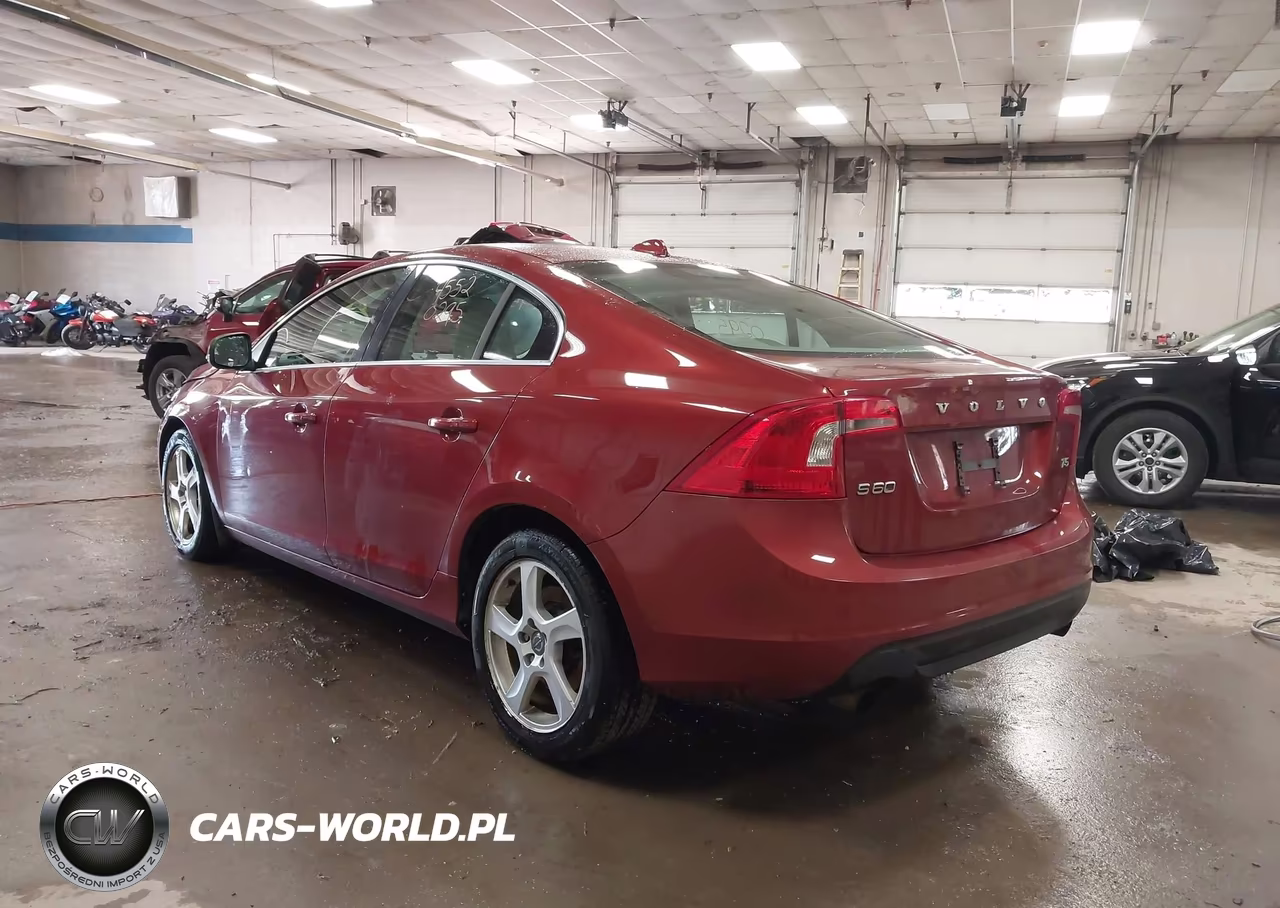 2012 Volvo S60 T5 VIN:YV1622FS2C2106817 - 3