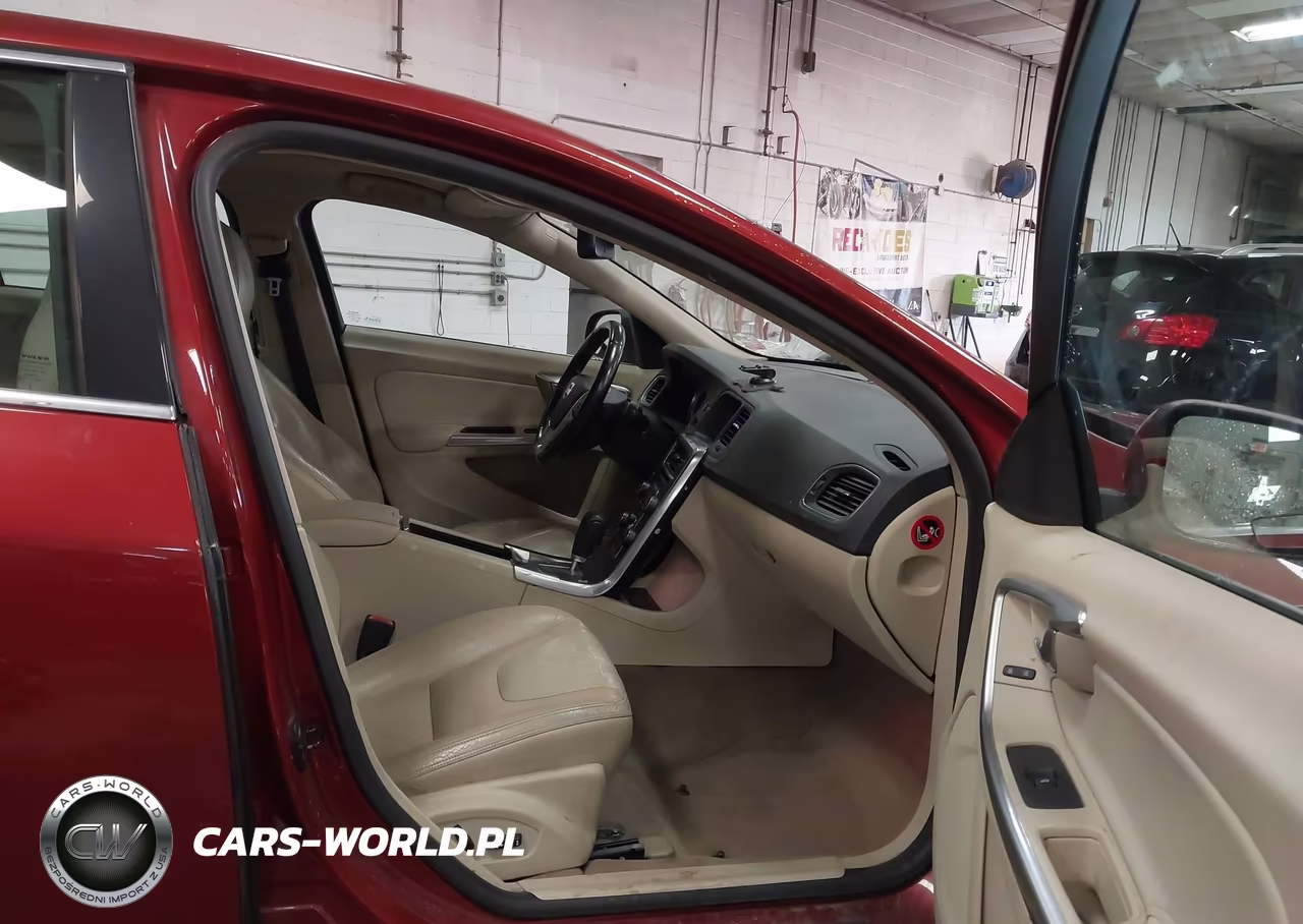 2012 Volvo S60 T5 VIN:YV1622FS2C2106817 - 5