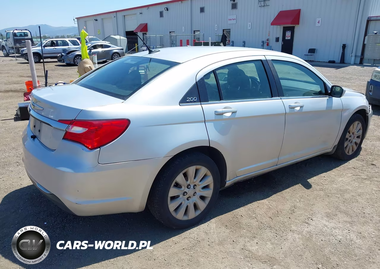 2012 Chrysler 200 Lx VIN:1C3CCBAB8CN101346 - 4
