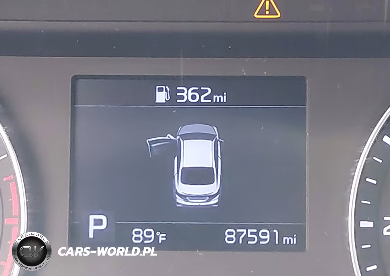 2019 Kia Forte Fe VIN:3KPF24ADXKE107130 - 15
